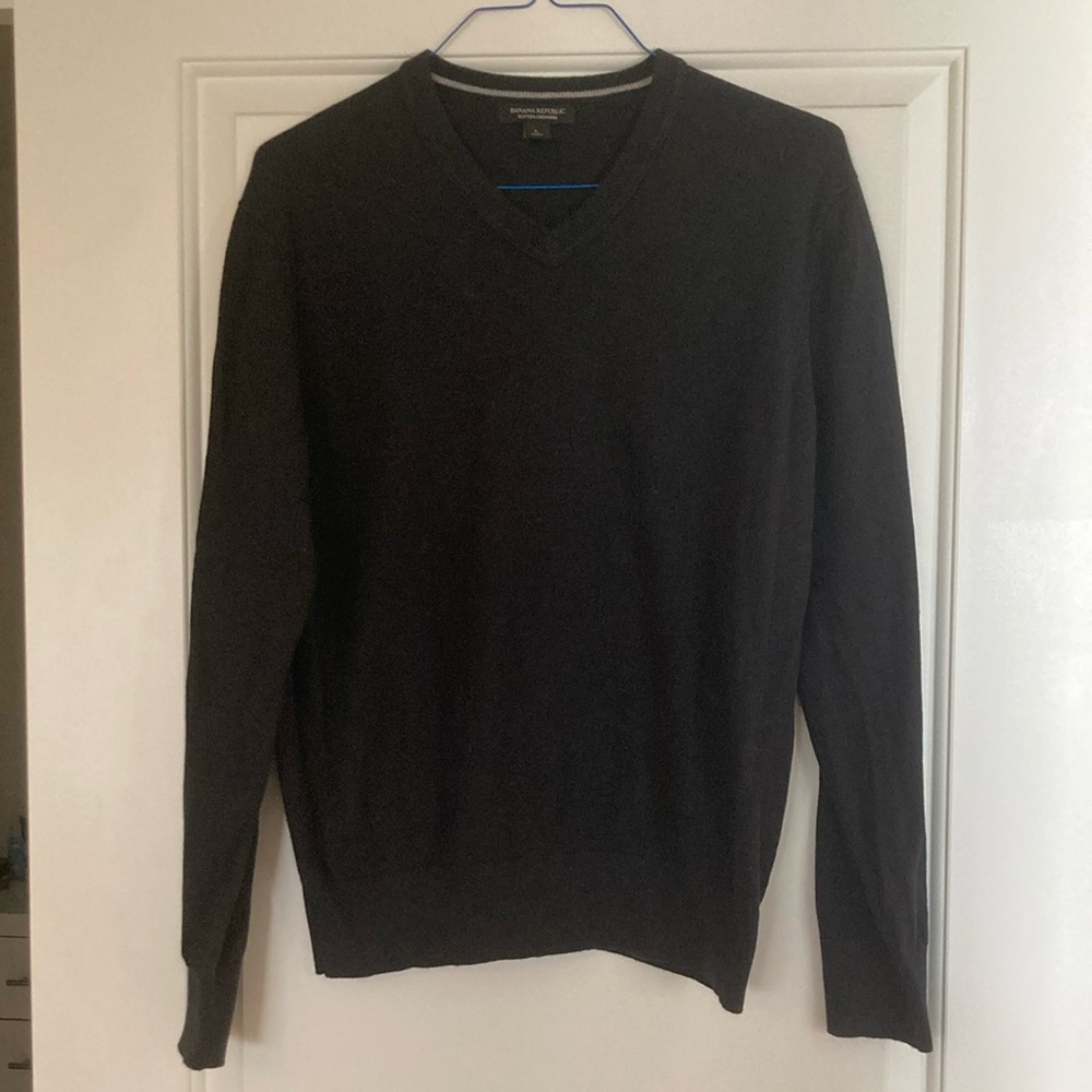 Black Cotton Cashmere V-Neck Sweater
